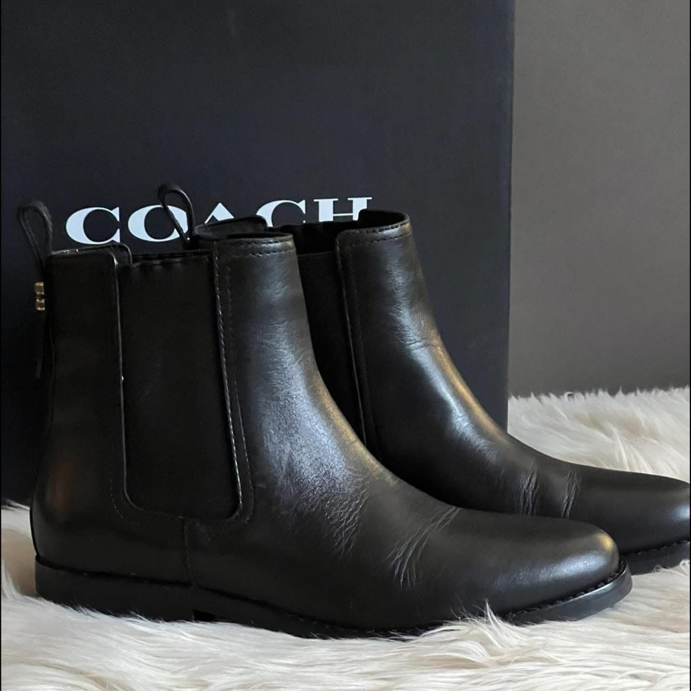 CN143 - Coach Maeve Bootie - Picture 2 of 10